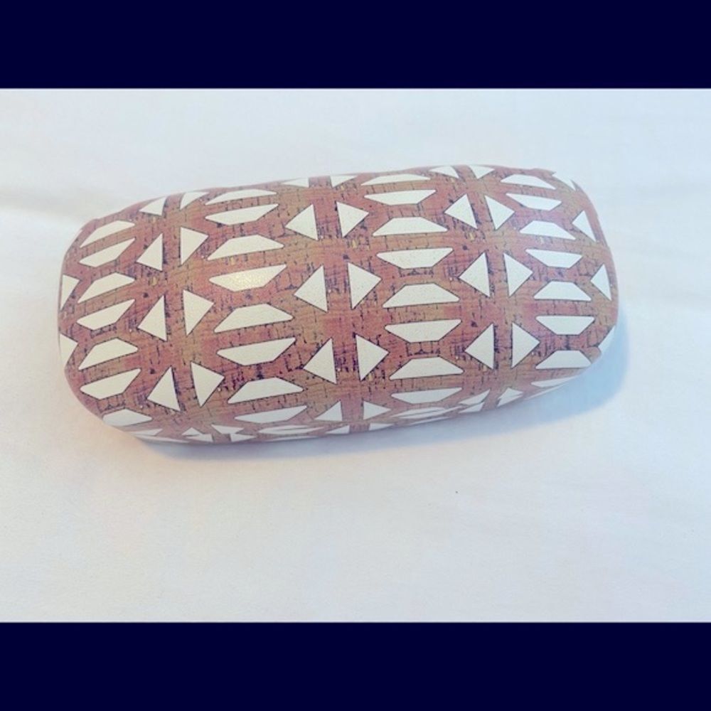 Stella & Dot Hello Sunshine Sunglass Case